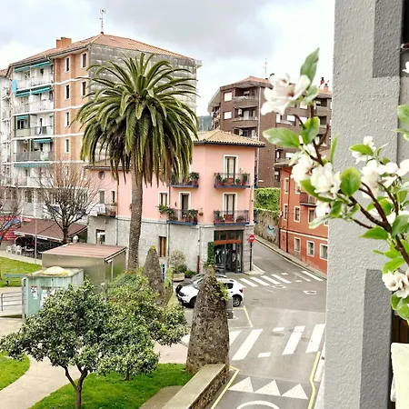 Apartment Parkside Retreats At 1880 House Bermeo