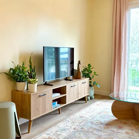 Parkside Retreats At 1880 House Apartamento Bermeo