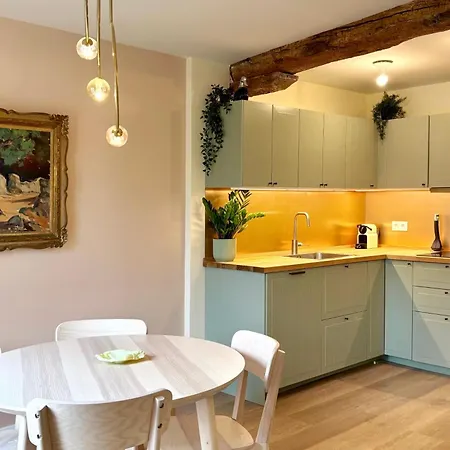 Daire Parkside Retreats At 1880 House Bermeo