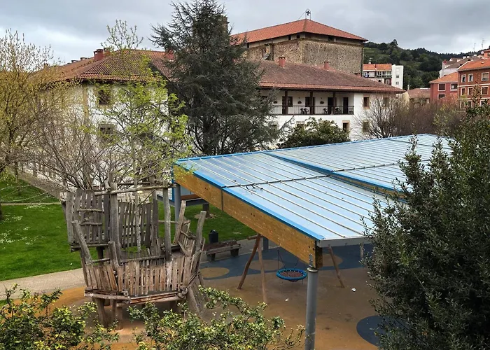 Parkside Retreats At 1880 House Apartment