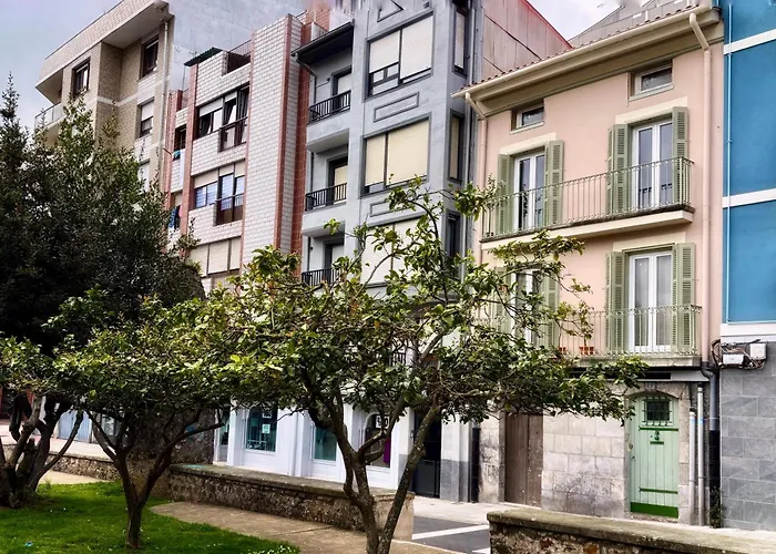 Parkside Retreats At 1880 House Bermeo